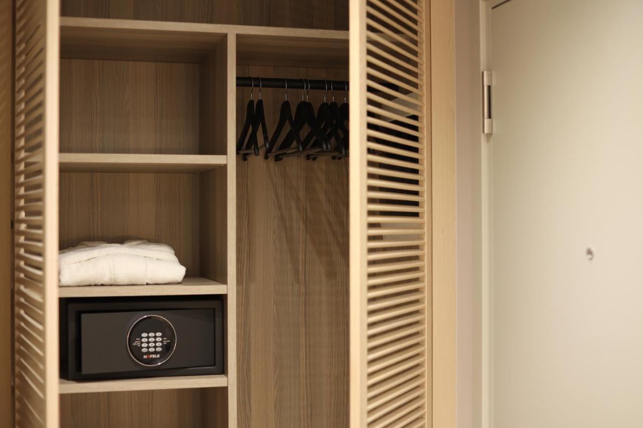 Yacht Premium Hotel Σαράντα Εξωτερικό φωτογραφία