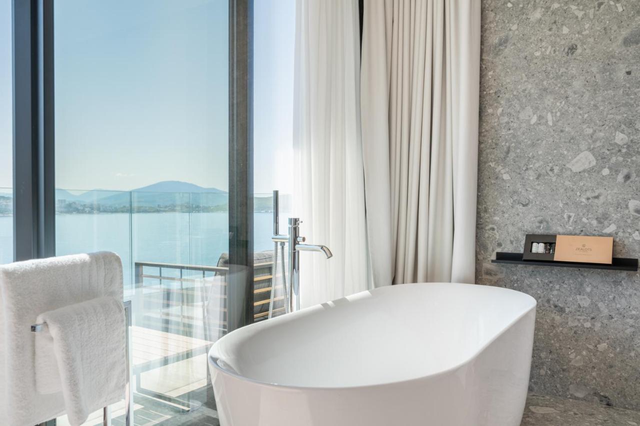 Yacht Premium Hotel Σαράντα Εξωτερικό φωτογραφία