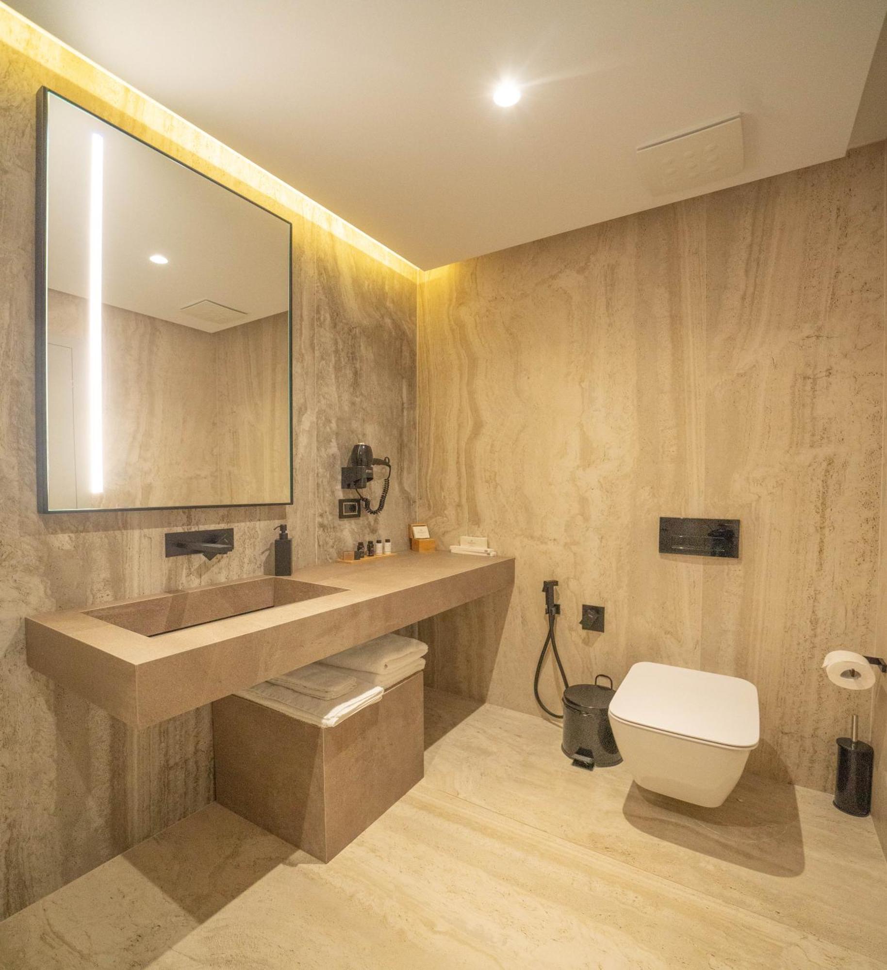 Yacht Premium Hotel Σαράντα Εξωτερικό φωτογραφία